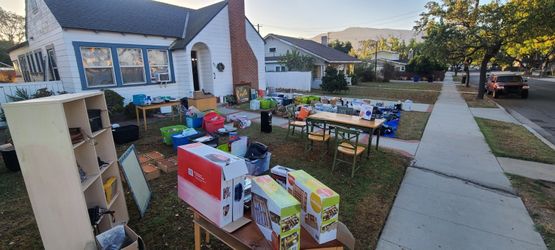 Yard sale in sp