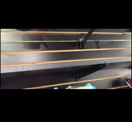 Black Shelves resistente