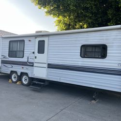 2001 Coachman Trailer