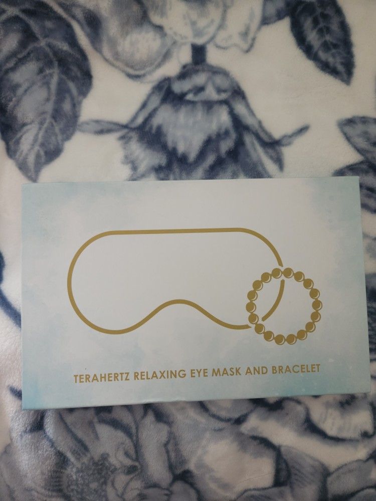 NEW!! ♡《 TERAHERTZ EYE MASK & BRACELET》♡
