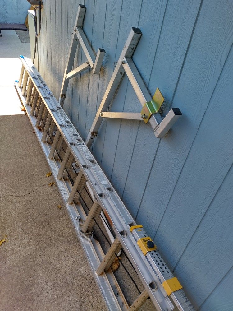 Aluminum Ladder And Rack