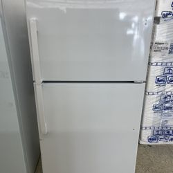 New 33” GE Top Freezer Refrigerator - Financing Available 