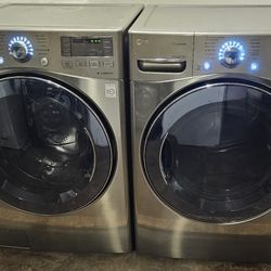 LG Turbowash Washer and Steam Dryer