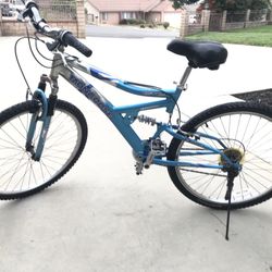 Mongoose Mountain Bike 