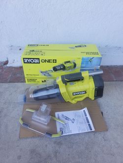 Ryobi 
ONE+ 18V Handheld Cordless Pool Vacuum Cleaner (Tool Only) with Floor Head