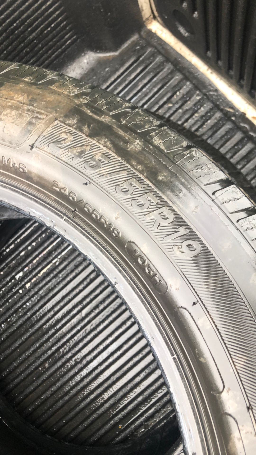 Michelin 245/55/19