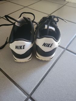 Nike Cortez S  Tennis Shoe