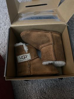 UGGS Used boots