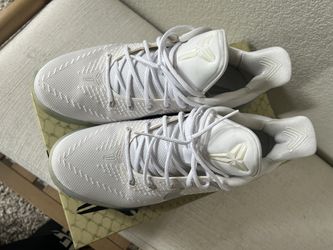 Kobe Ad -White/Chrome Size 9 For Sale In Colorado Springs, Co - Offerup