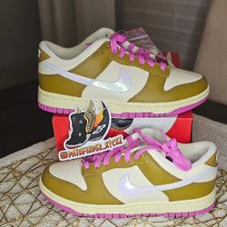 Size 7.5W  Wmns Nike Dunk Low SE "Just Do It Bronzine Pink"