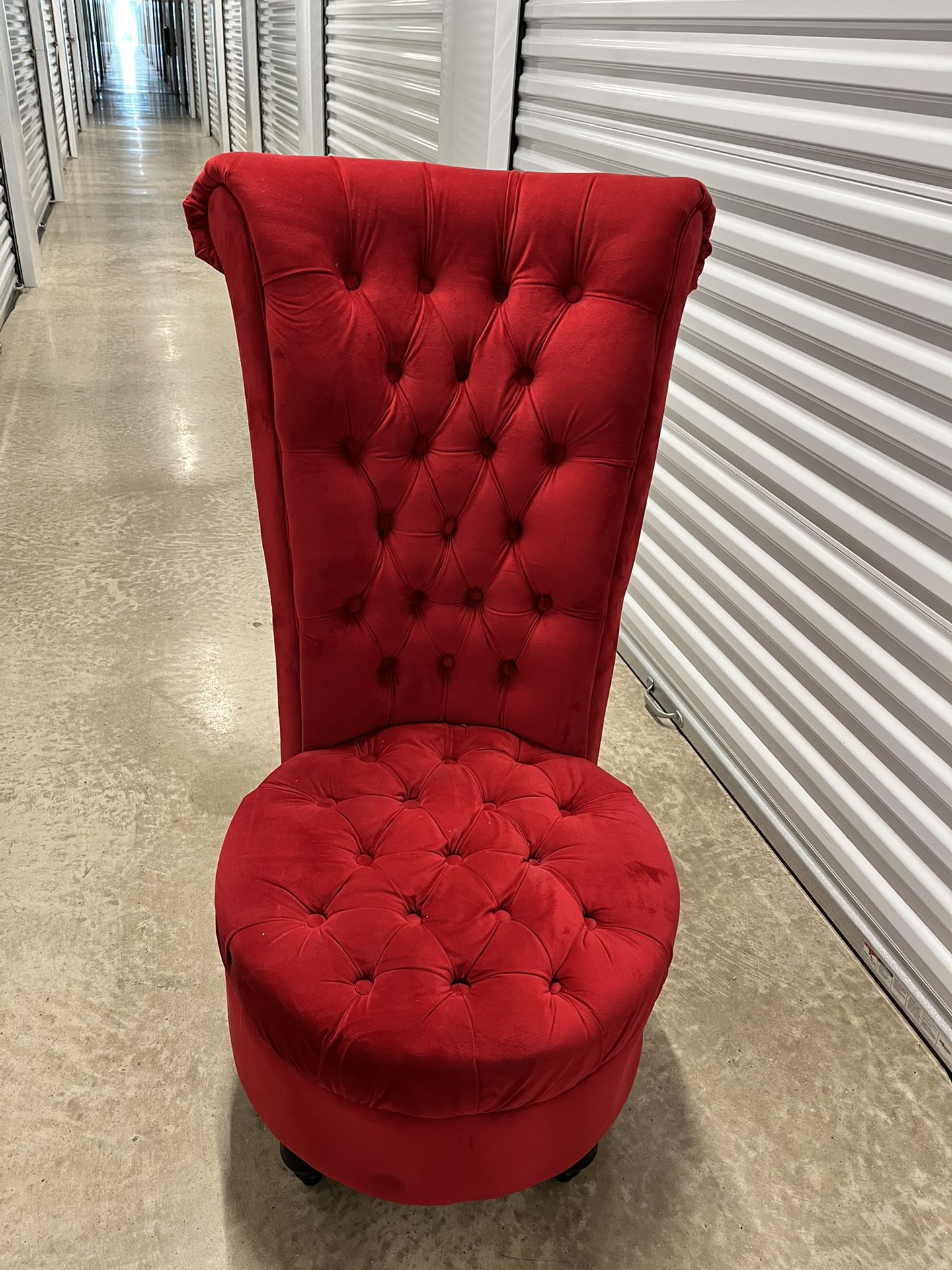 Red Velvet Accent Chair 