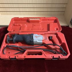 Milwaukee Sawzall  Reciprocating Saw Lg  6519 corded