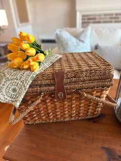 picnic basket