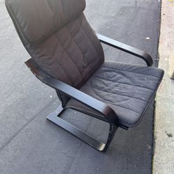 Wood Rocking Chair