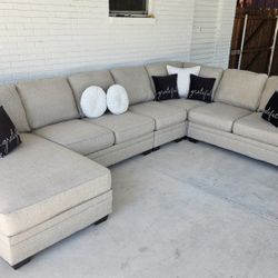 Gorgeous Sofa 
