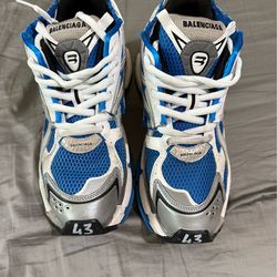 Blue balenciaga runners