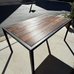 Room & Board Parsons Outdoor Dining Table 