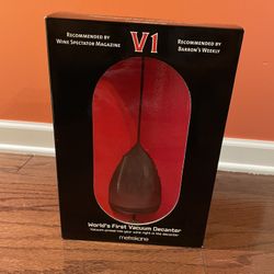 METROKANE V1 WINE DECANTER