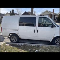 2004 Chevy Astro