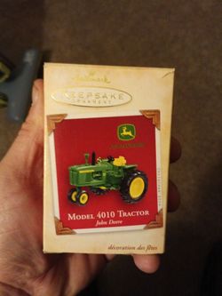 Hallmark Keepsake John Deere Model 4010 Tractor Ornament
