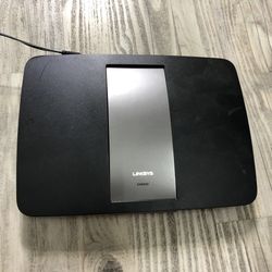 Linksys AC1750 4-Port Gigabit Wireless AC Router (EA6500v2) (with USB 3.0) WiFi router
