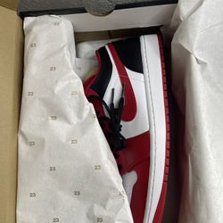 Jordan 1 Low 