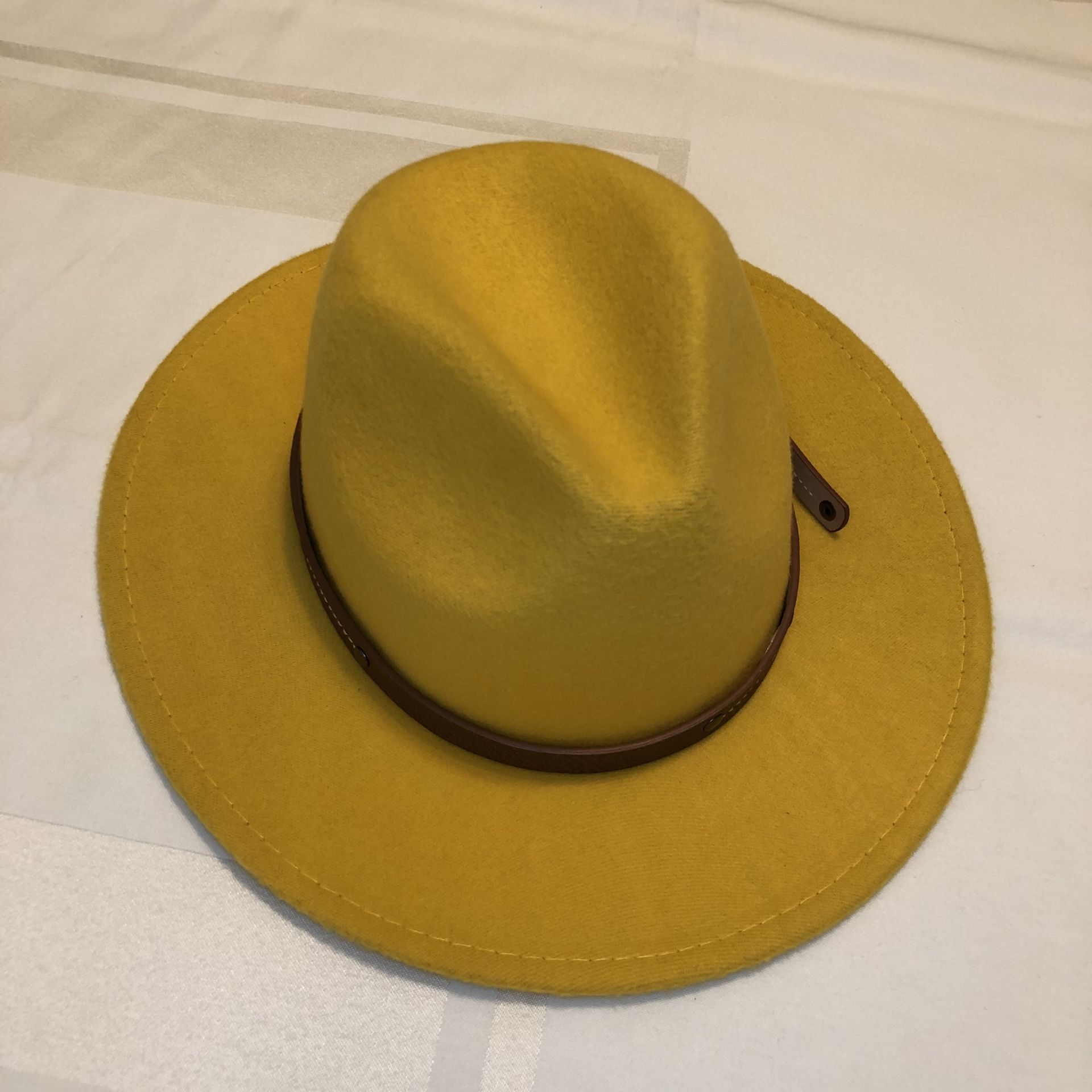Fedora Yellow Size Medium