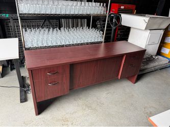 Credenza nice used with key