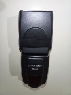 ProMaster Digital SF108M Flash Unit $5