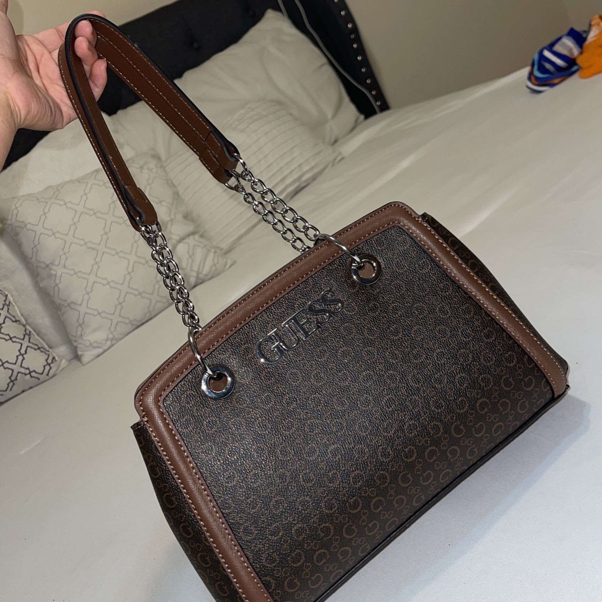 Guess Purse 