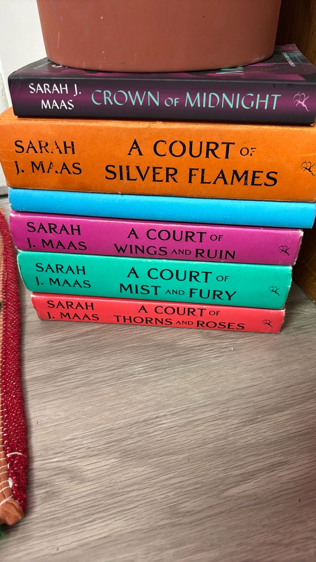 ACOTAR Hardcover Series Without Sleeves
