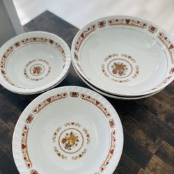 Vintage Porcelain Bowl Set - Taiwan