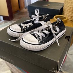 Boys Or Girls Shoes