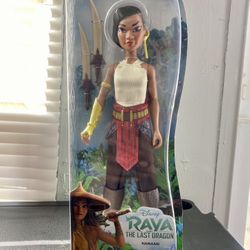 Disney's Raya and the Last Dragon 6-Inch Petite Raya Doll