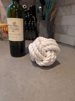 Decorative Monkey Fist Knot