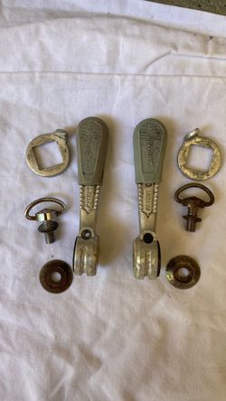 gear shifters Campagnolo. Road bike.
