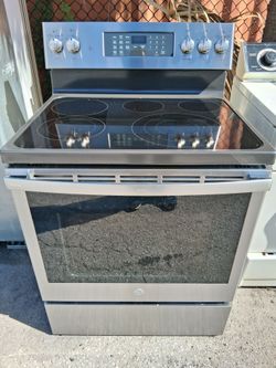 G.E Glass Top Stove