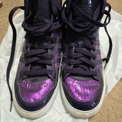 high-top adidas purple tennis sneakers womens/girls/teen, with beads, lace up.
size 8.5

Pick up East side El Paso by Lee Trevino and Pelicano 