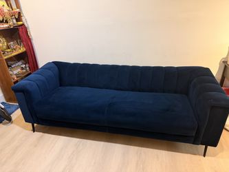 Elegant Navy Blue Velvet Sofa – Modern & Comfortable