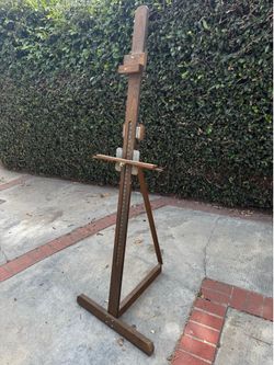 Artist’s Easel