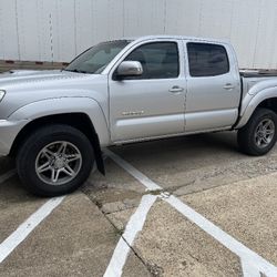 Toyota Tacoma  