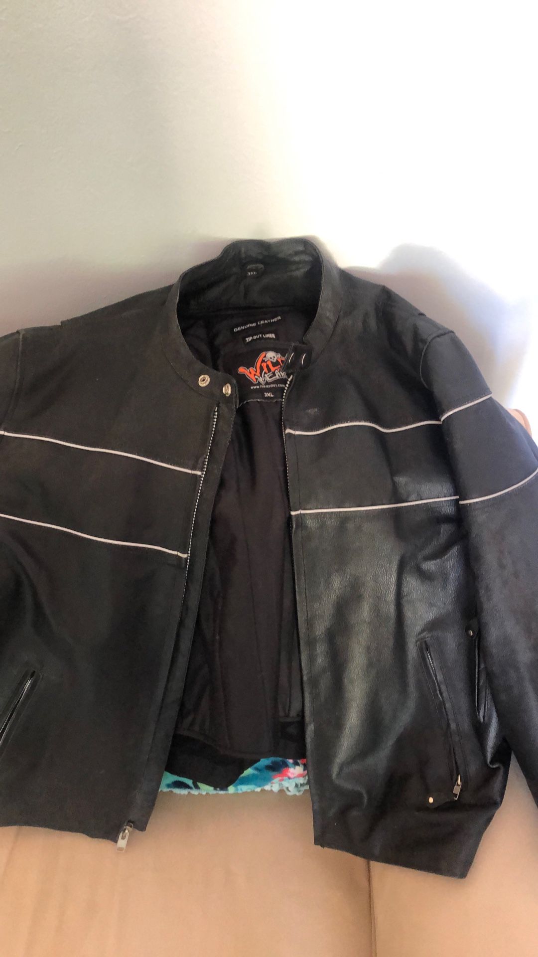 Men’s Leather Jacket