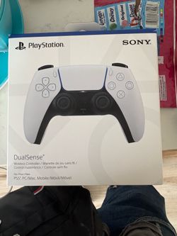 PlayStation 5 controller