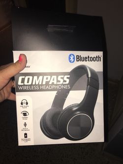 Wireless gaming headphones tape on one side works fine