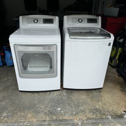 LG Washer and Dryer Set $400