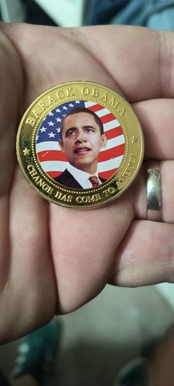 Barack Obama $5 Presidential Commemorative Coin