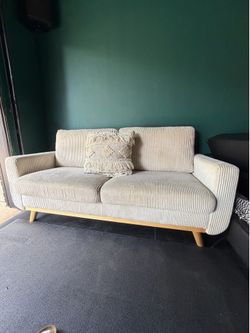 White corduroy couch. 6ft
