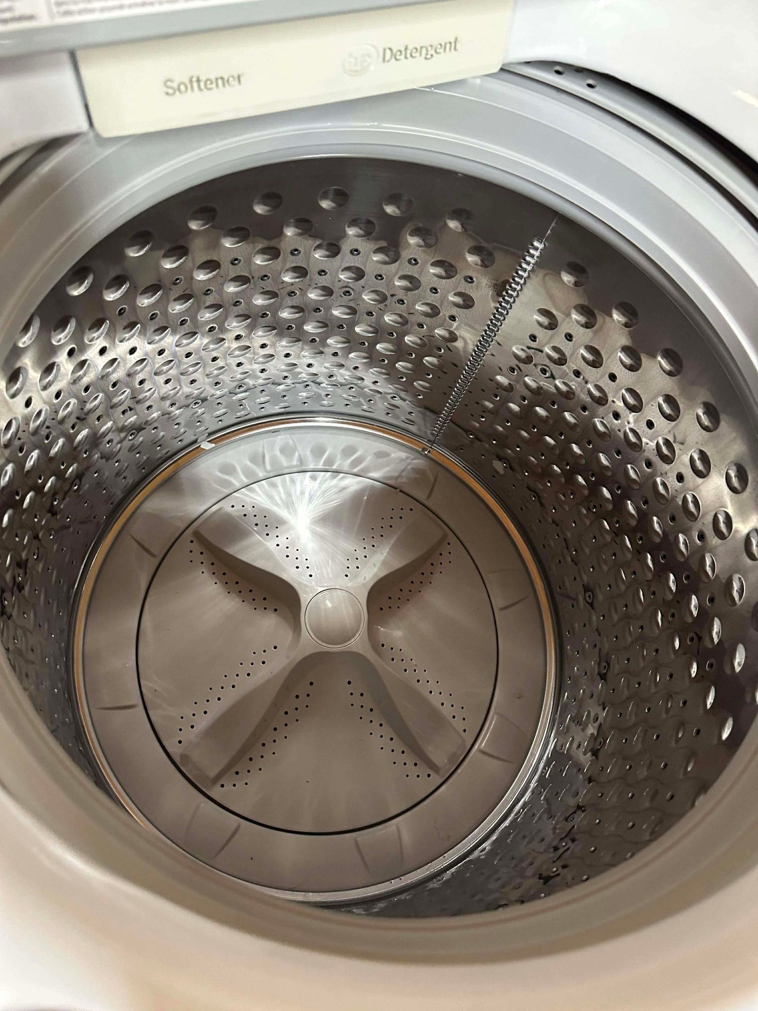 GE washer and gas dryer