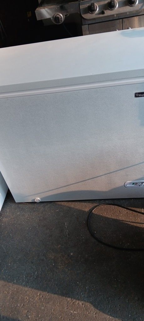 Magic Chef Chest Freezer
