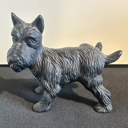 Cast Iron Scottish Terrier /VTG Old Styled Unsigned Heavy Door Stop/Paperweight